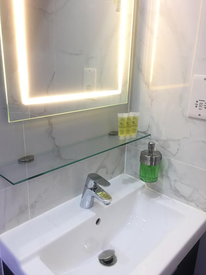 W12 Studios & Rooms Londres Extérieur photo