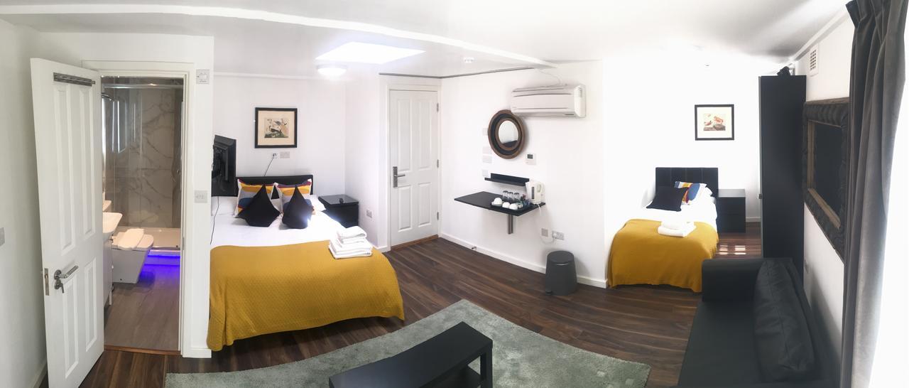 W12 Studios & Rooms Londres Extérieur photo